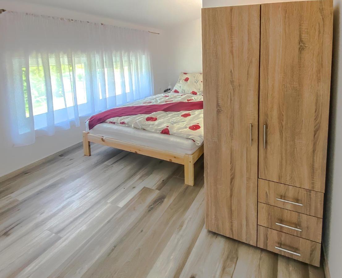 FeDa Apartmanház Balatonboglár Exterior foto